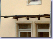 Vordach ber dem Haupteingang des Keppschlosses